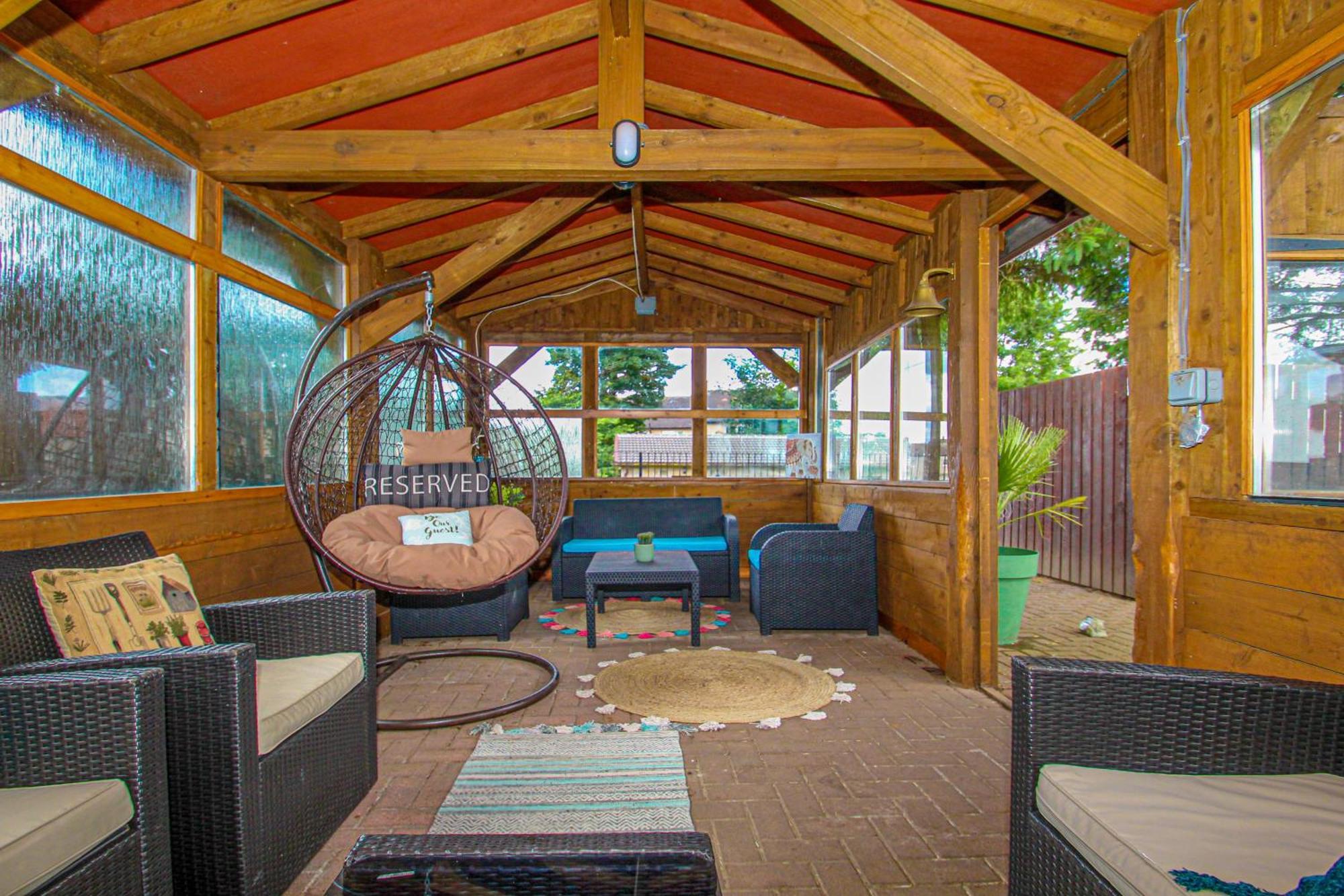 Апартаменты Lavish 2 Bed Sleeps 5 Near Lanark Carstairs Экстерьер фото